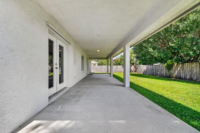 1061 SW BENSCHOP Avenue, Port St. Lucie, Port St Lucie, FL 34953