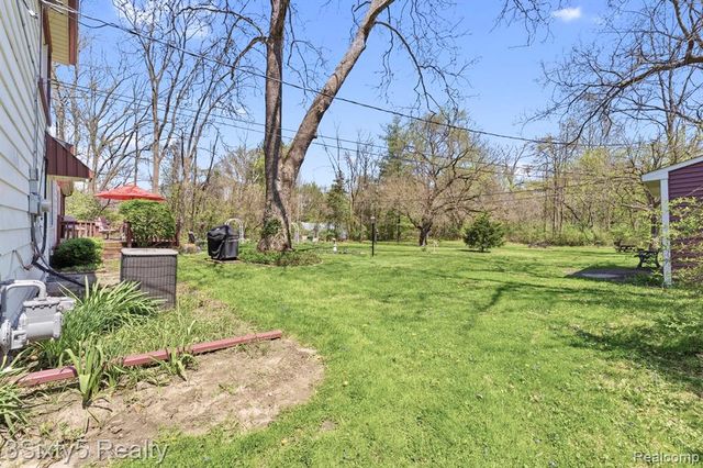 11093 Baraga Street, Taylor, MI 48180