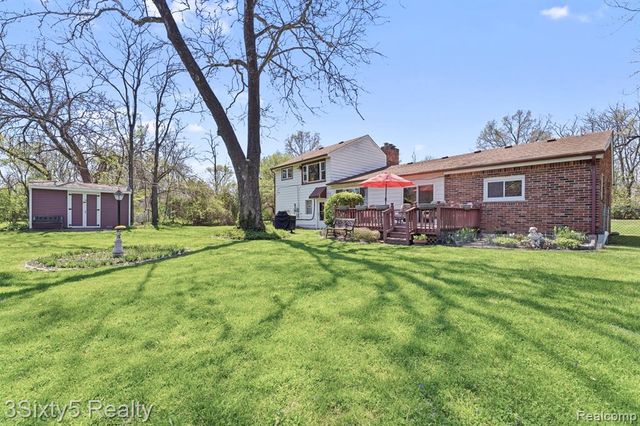 11093 Baraga Street, Taylor, MI 48180
