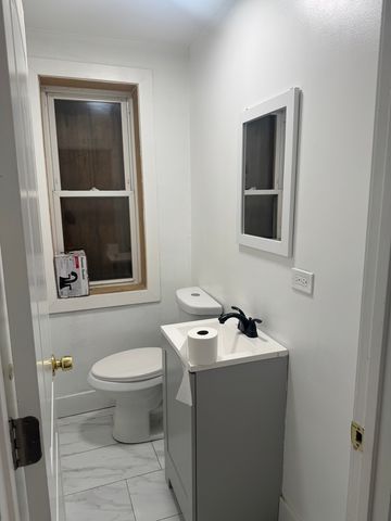 7236 S Vernon Avenue, Chicago, IL 60619