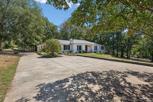 764 Darden Pl, Nashville, TN 37205