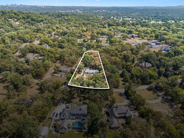 764 Darden Pl, Nashville, TN 37205