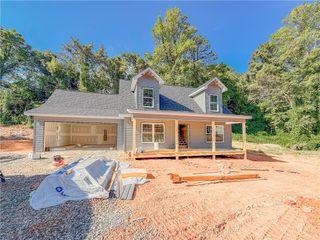 340 Code Circle, Seneca, SC 29678