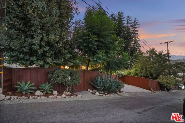 3427 Amethyst Street, Los Angeles, CA 90032