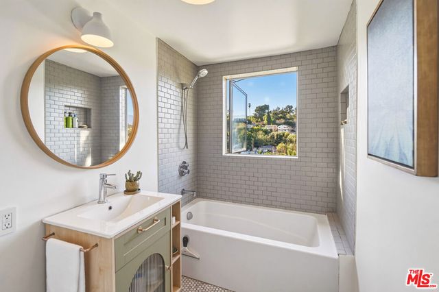 3427 Amethyst Street, Los Angeles, CA 90032