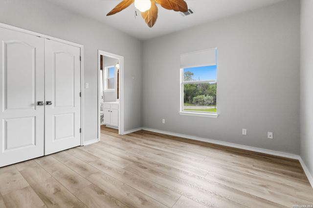 412 SHAYLA LN, Canyon Lake, TX 78133
