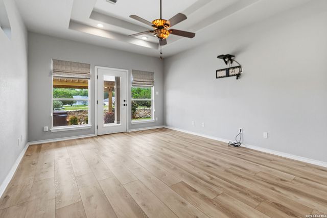 412 SHAYLA LN, Canyon Lake, TX 78133