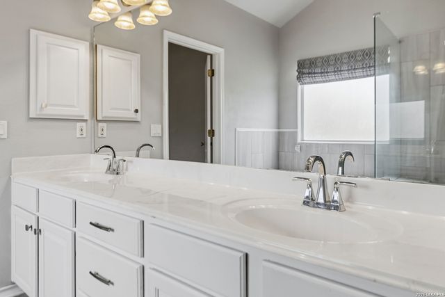 412 SHAYLA LN, Canyon Lake, TX 78133