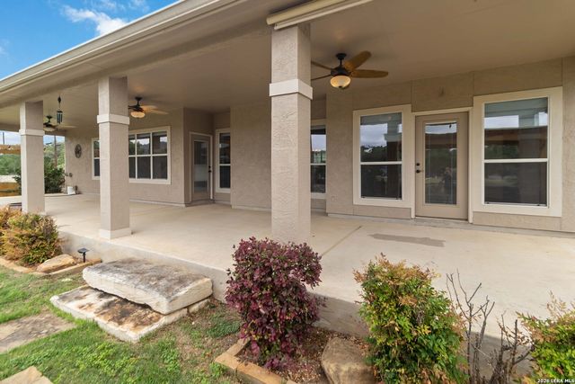 412 SHAYLA LN, Canyon Lake, TX 78133