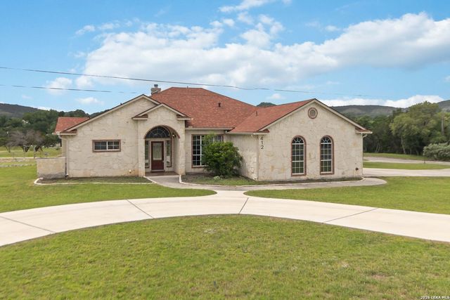 412 SHAYLA LN, Canyon Lake, TX 78133