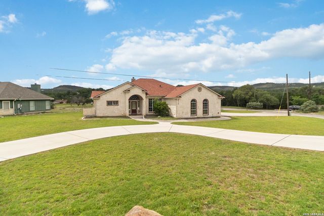 412 SHAYLA LN, Canyon Lake, TX 78133
