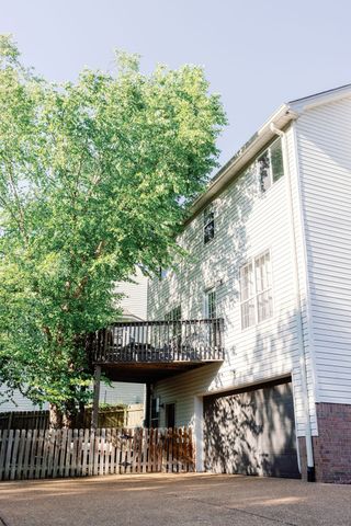 2308 Sunnett Pl, Nashville, TN 37211