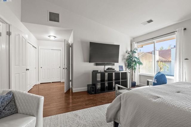 4027 Sunset Ter, Fremont, CA 94536