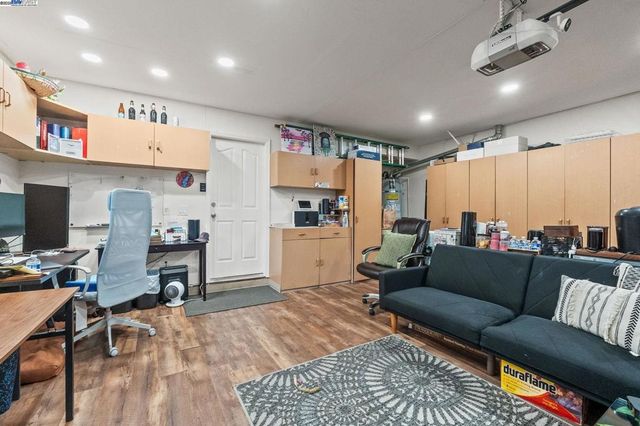 4027 Sunset Ter, Fremont, CA 94536