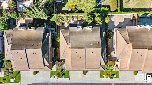 4027 Sunset Ter, Fremont, CA 94536