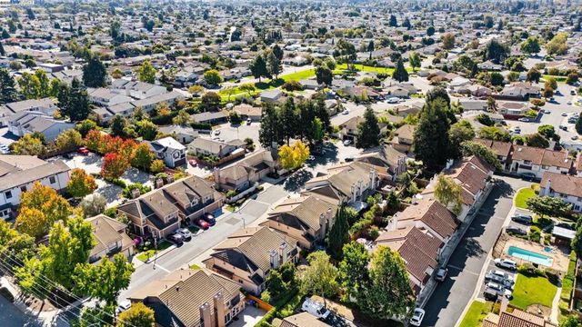 4027 Sunset Ter, Fremont, CA 94536