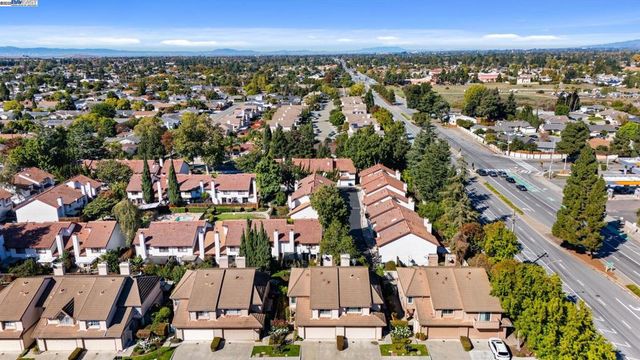 4027 Sunset Ter, Fremont, CA 94536