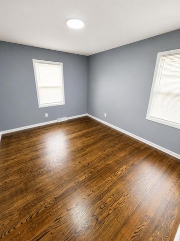 3931 Clough Avenue, Highland, IN 46322
