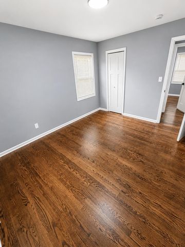 3931 Clough Avenue, Highland, IN 46322