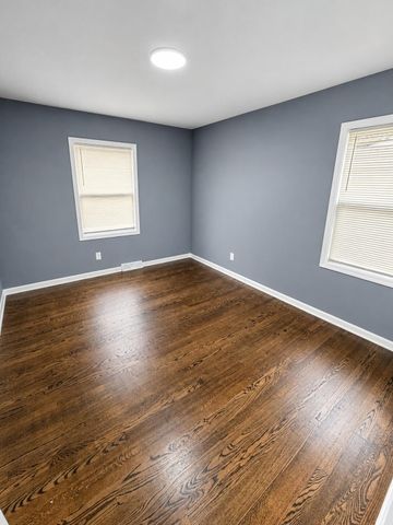 3931 Clough Avenue, Highland, IN 46322