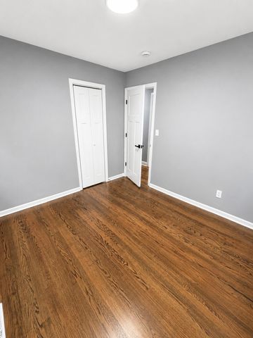 3931 Clough Avenue, Highland, IN 46322