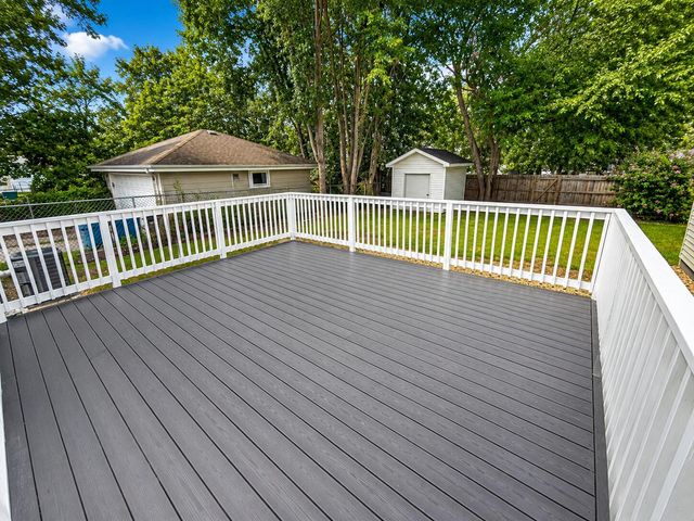 3931 Clough Avenue, Highland, IN 46322