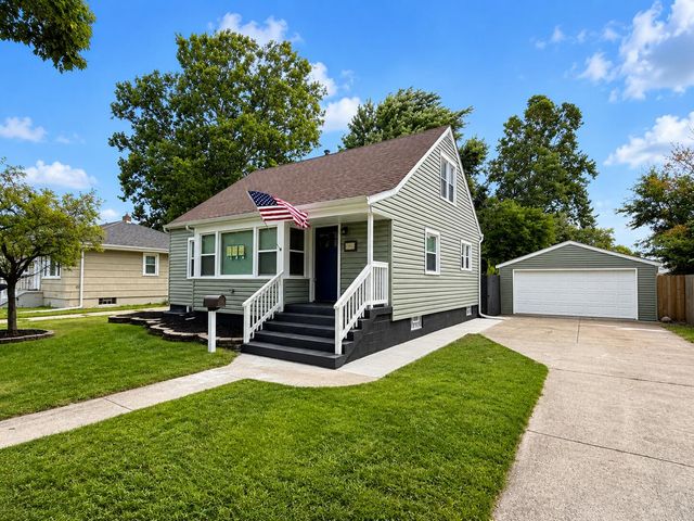3931 Clough Avenue, Highland, IN 46322