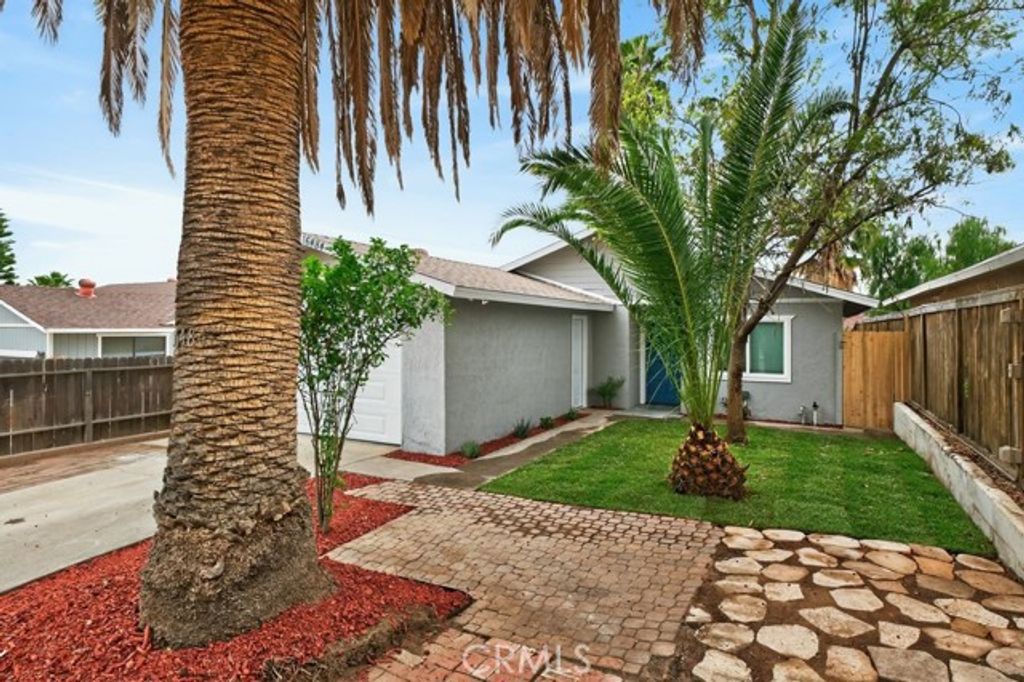 16484 Mcpherson, Lake Elsinore, CA 92530