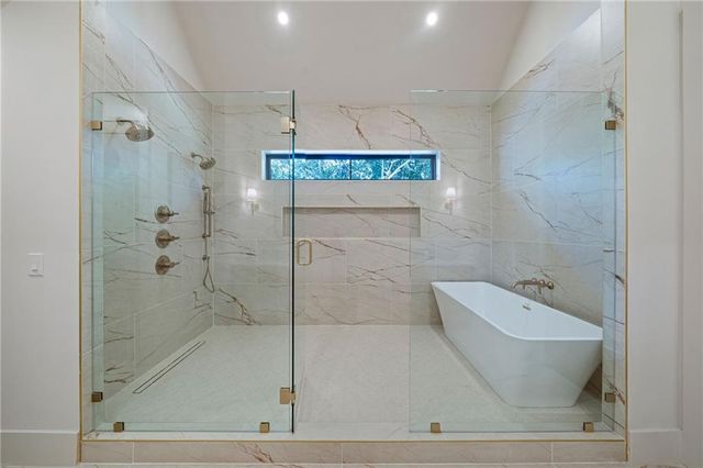 1671 Manhasset Drive, Dunwoody, GA 30338