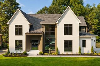 1671 Manhasset Drive, Dunwoody, GA 30338