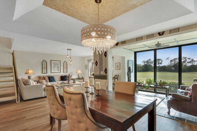 5661 SE Foxcross Place, Stuart, FL 34997