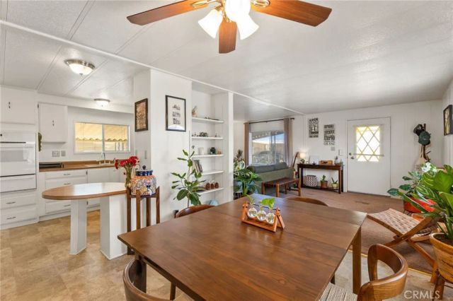 2205 W Acacia Avenue 125, Hemet, CA 92545