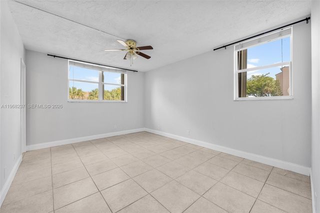 2861 Somerset Drive 104, Lauderdale Lakes, FL 33311