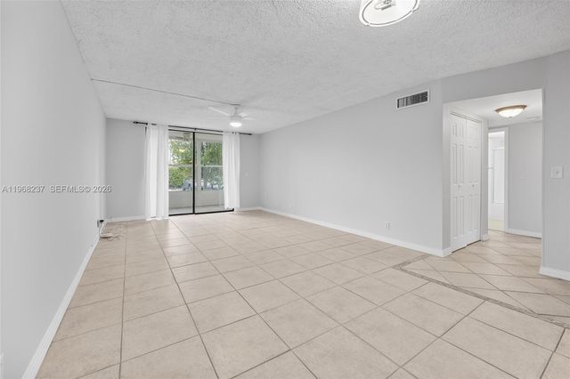 2861 Somerset Drive 104, Lauderdale Lakes, FL 33311