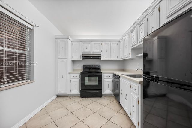 2861 Somerset Drive 104, Lauderdale Lakes, FL 33311