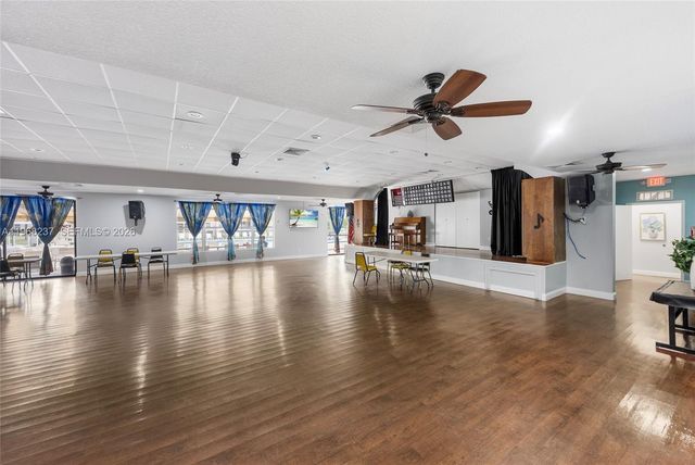 2861 Somerset Drive 104, Lauderdale Lakes, FL 33311