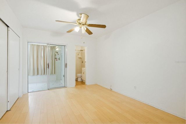 5593 40TH AVENUE N 418, Kenneth City, FL 33709