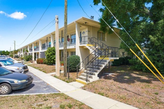 5593 40TH AVENUE N 418, Kenneth City, FL 33709