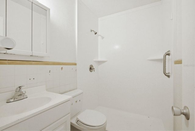 5593 40TH AVENUE N 418, Kenneth City, FL 33709