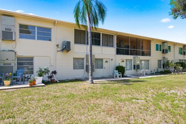 5593 40TH AVENUE N 418, Kenneth City, FL 33709