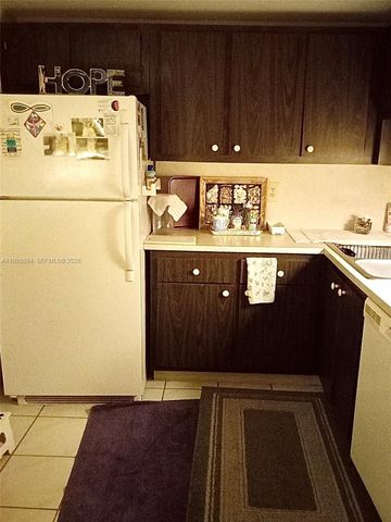 2850 Forest Hills Blvd 310, Coral Springs, FL 33065