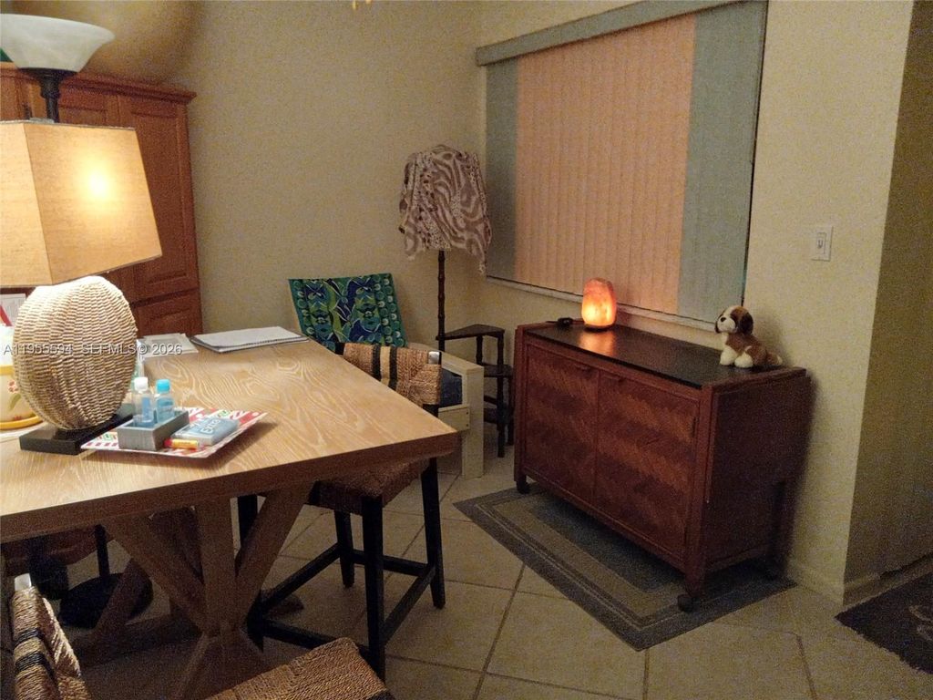 2850 Forest Hills Blvd 310, Coral Springs, FL 33065