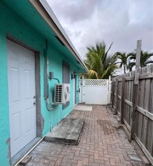 4904 Dillon Street A, Lake Worth, FL 33463