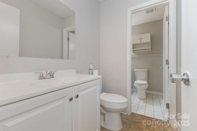 8503 Beechbrooke Road, Charlotte, NC 28227