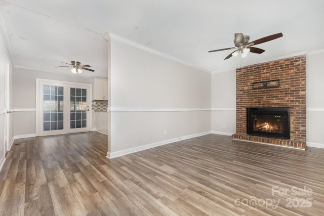 8503 Beechbrooke Road, Charlotte, NC 28227