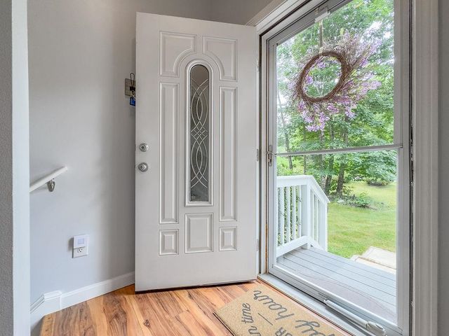 5 Lorraine's Lane, Strafford, NH 03884