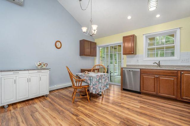 5 Lorraine's Lane, Strafford, NH 03884