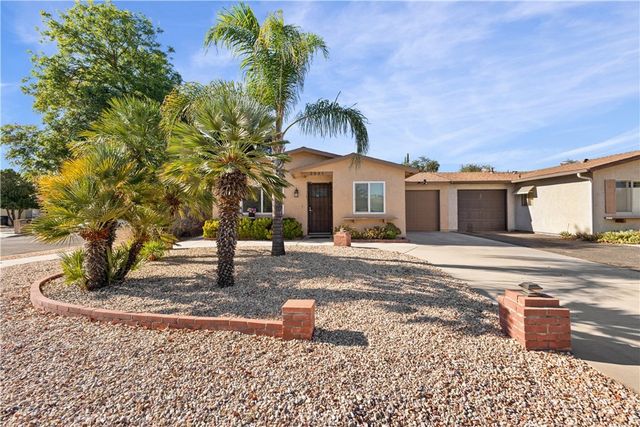 2031 Calle Diablo, Hemet, CA 92545