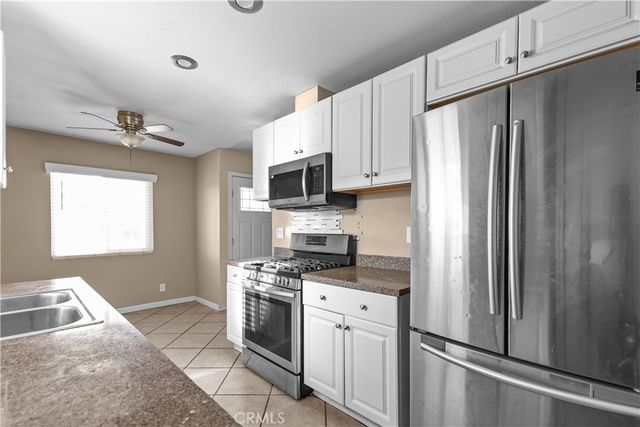 2031 Calle Diablo, Hemet, CA 92545