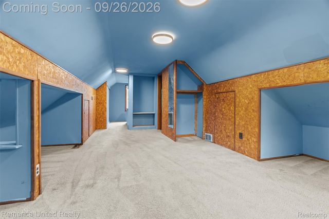 9587 Cardwell Street, Livonia, MI 48150